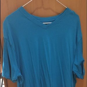 Vintage Rocawear V Neck T Shirt